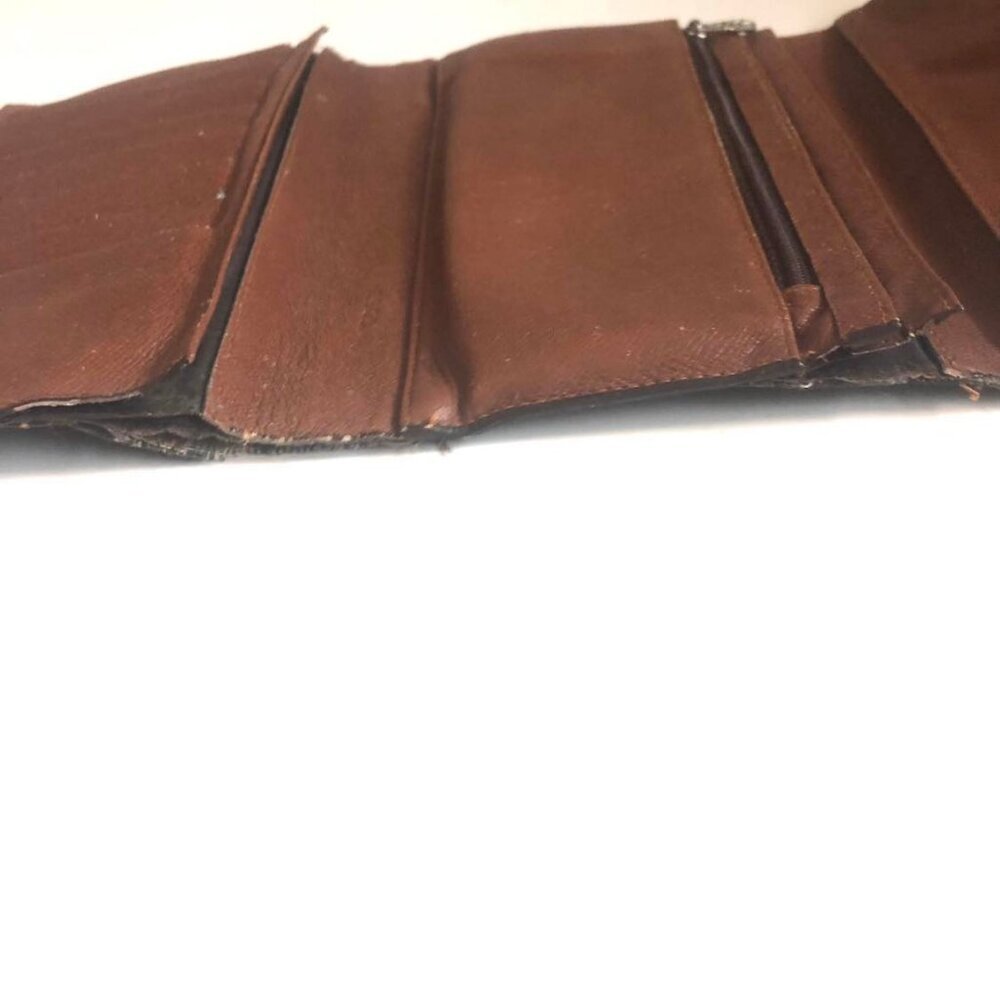 LOUIS VUITTON Vintage LV Monogram Canvas Bifold Wallet Made in France MSRP $800 - Picture 15 of 16